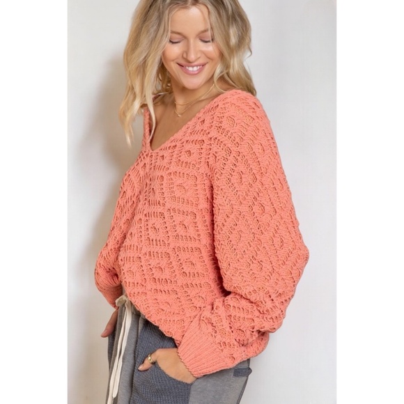 POL Light Coral Chenille Diamond Patterned Textured Knit Sweater - Picture 4 of 11